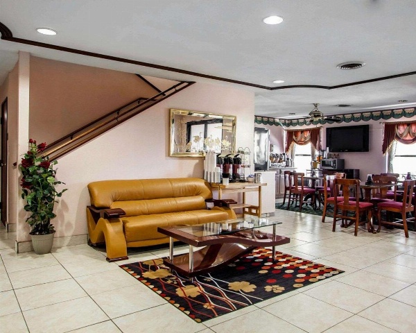 Quality Inn Arcola Main image